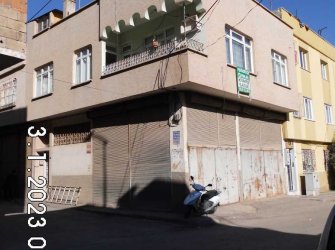 Kilis'te Kartal Bey Mahallesi'nde  Satılık Komple Müstakil Ev  Dükkan 