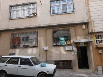 Kilis Karataş Kampüsü Arkasında Satılık Daire