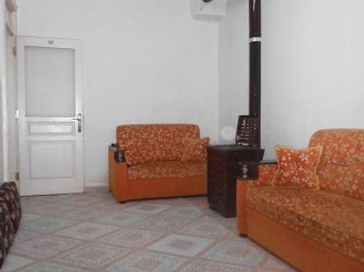 KAZIM KARABEKİR MAH ÜÇ KATLI BİNANIN GİRİŞ KATI 100M2 DOĞAL ĞAZ KAPIDA