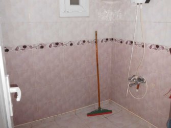 KAZIM KARABEKİR MAH ÜÇ KATLI BİNANIN GİRİŞ KATI 100M2 DOĞAL ĞAZ KAPIDA