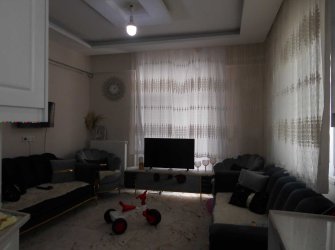 KİLİS ESKİ BEŞEVLERDE SATILIK TEMİZ DAİRE