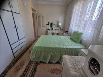 KİLİS ESKİ BEŞEVLER EKREMÇETİN BLOKLARINDA 2 BALKONLU  SATILIK DAİRE