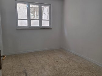 KİLİS'TE SATILIK GİRİŞ KAT DOĞALGAZLI DAİRE