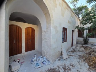 KİLİS ULU CAMİ YANINDA SATILIK TARİHİ KONAK 