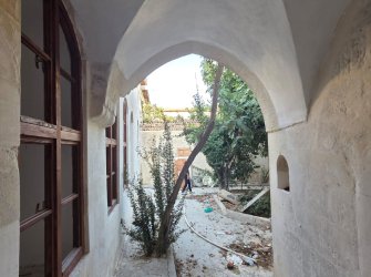 KİLİS ULU CAMİ YANINDA SATILIK TARİHİ KONAK 