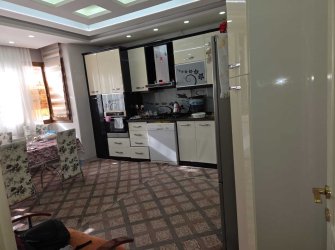 Kilis'te satılık mercimeklerin fırının yanında daire