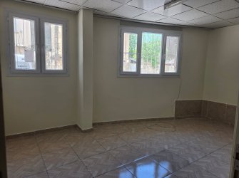 KİLİS'TE KERVAN DÖNER ARKASINDA GİRİŞ KATTA  SATILIK TEMİZ EV